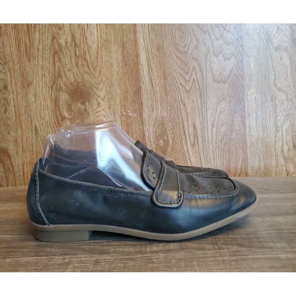 Clarks Lyrical Way Slip On Loafers Womens Size 6 Black Perforated‎